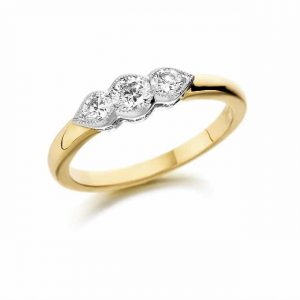 image of gold diamond ring
